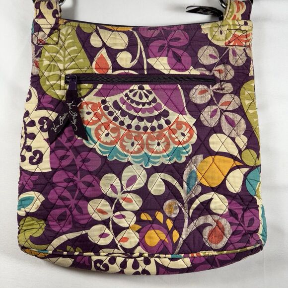 Vera Bradley Cross Over‎ Purse Purple Paisley Quilted Hipster Bag 11 X 11 EUC - Picture 2 of 4